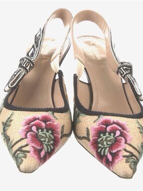 Christian Dior J’Adior Floral Embroidered Canvas Slingback Pumps 39